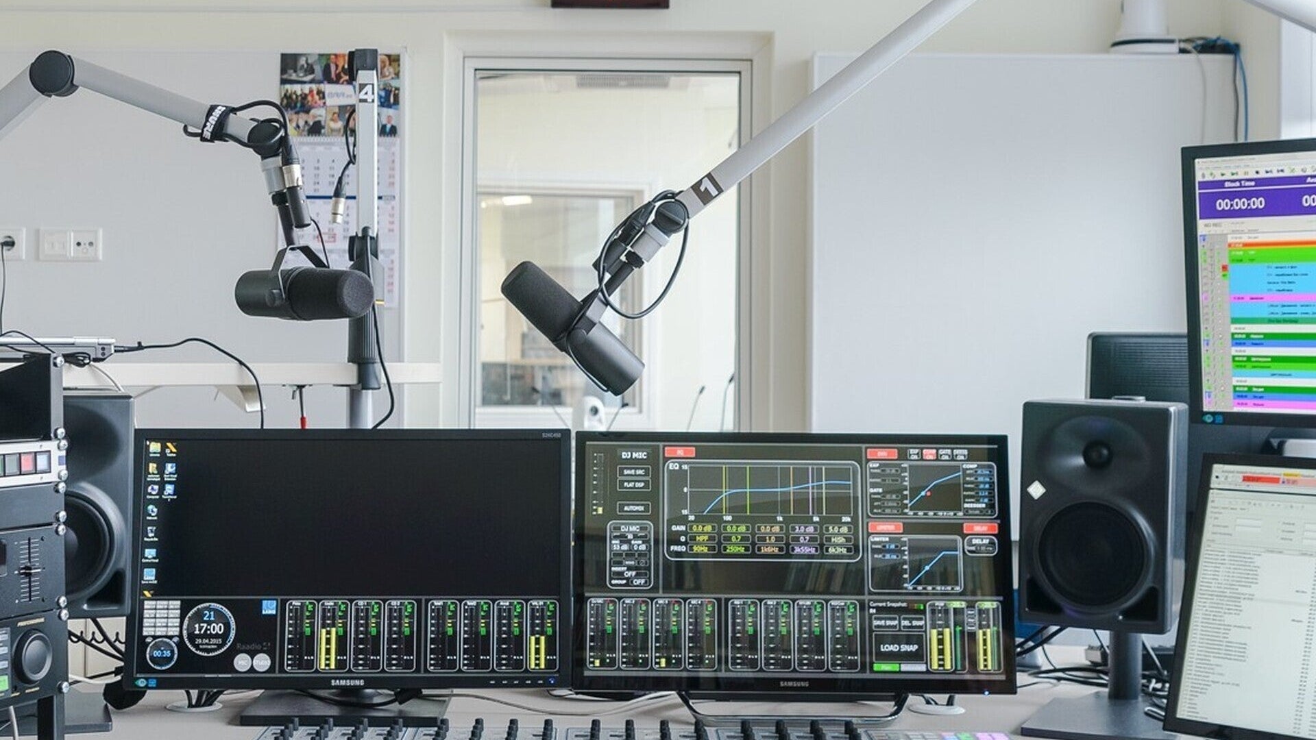 TV & Radio Commercials